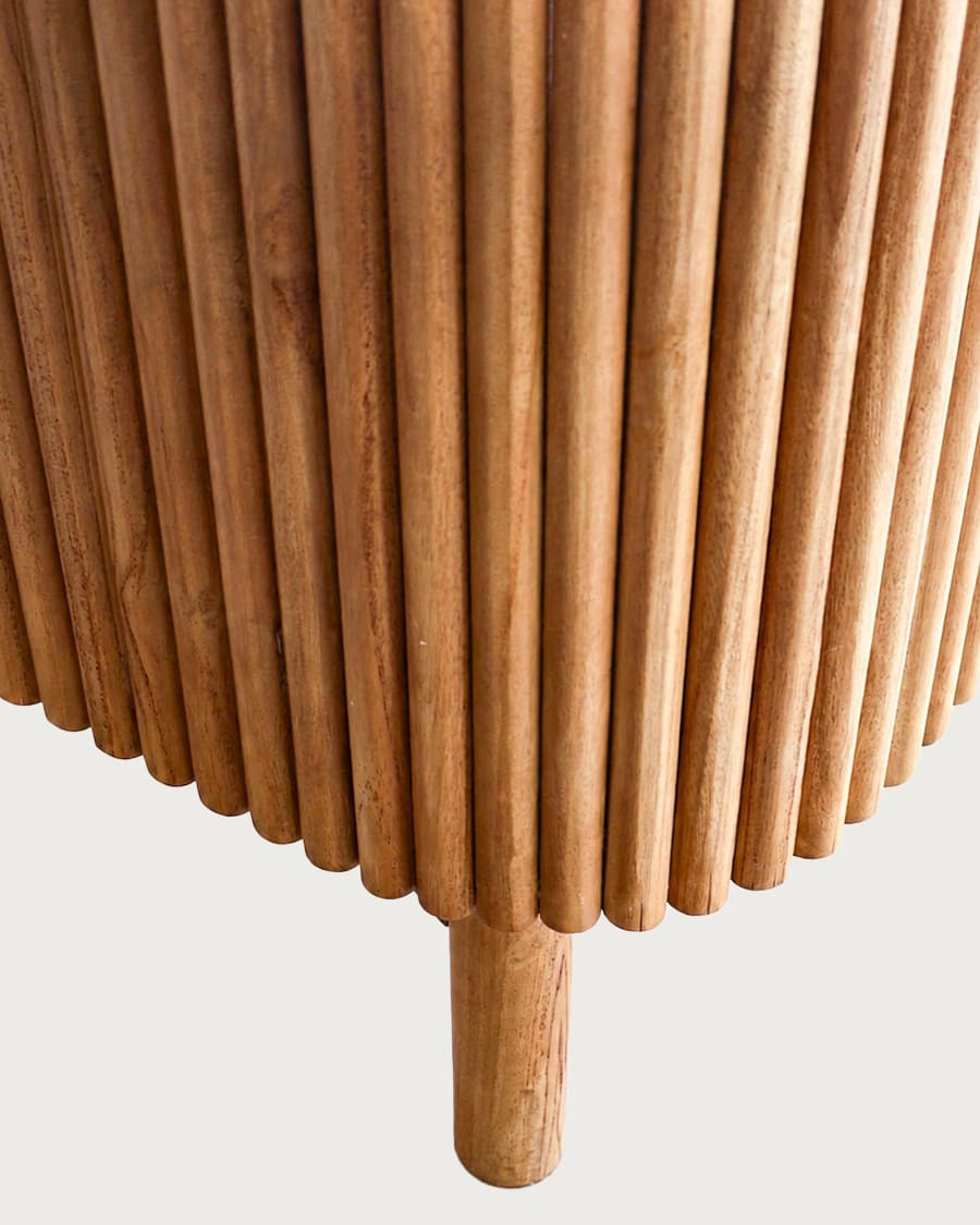 Orma - Armario de baño de madera de teca con 2 puertas