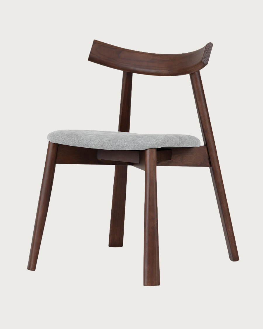 Nami - Dining chair in lacquered ash wood, walnut or oak finish, with fabric seat