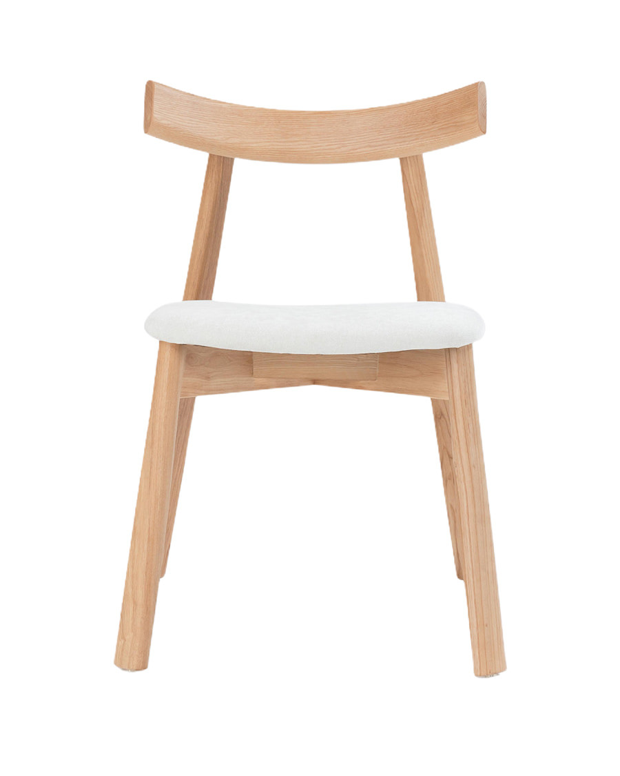 Nami Chêne - Chaise de salle à manger en bois de frêne laqué, finition chêne, avec assise en tissu