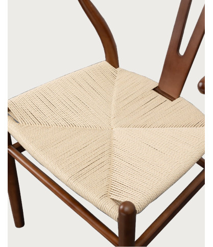 Zen - Chair in lacquered beech wood with a paper rope seat