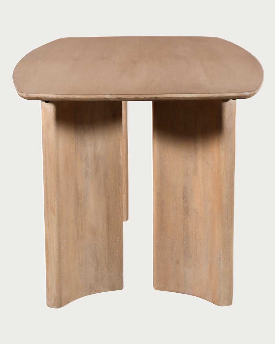 Lya - Eettafel van massief hout