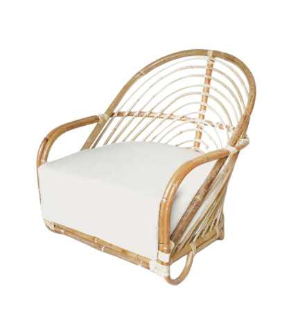 Gaia - Sillón de ratán tejido y cojín blanco