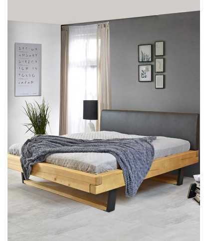 Bakara - Bettgestell aus massivem Fichtenholz und schwarzem Metall, 160 cm Liegefläche