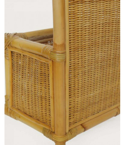 Prima - Vertical mirror in woven rattan with basket