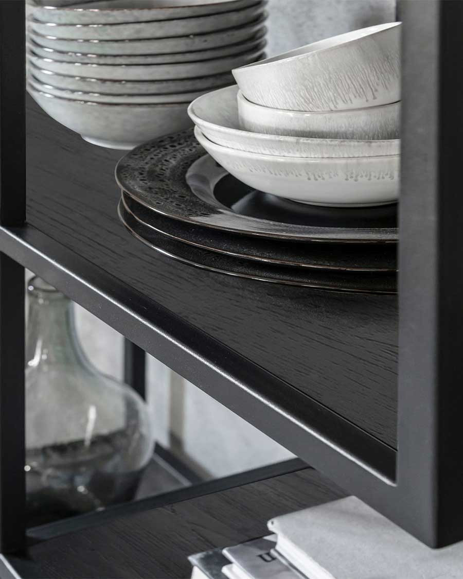 Como - Small industrial shelf in solid teak and black metal
