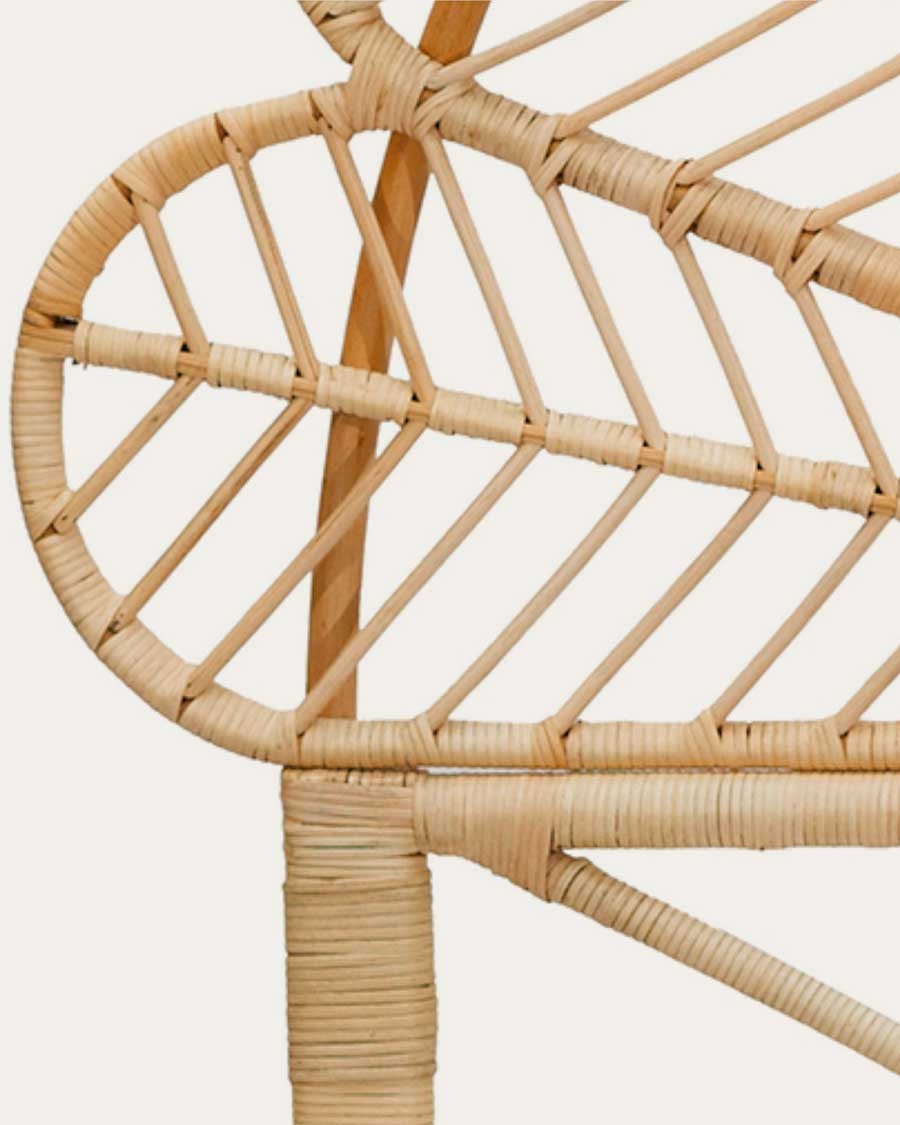 Flower - Woven rattan headboard