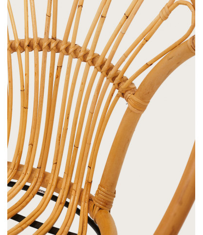 Naga - Sillón de ratán natural con patas metálicas