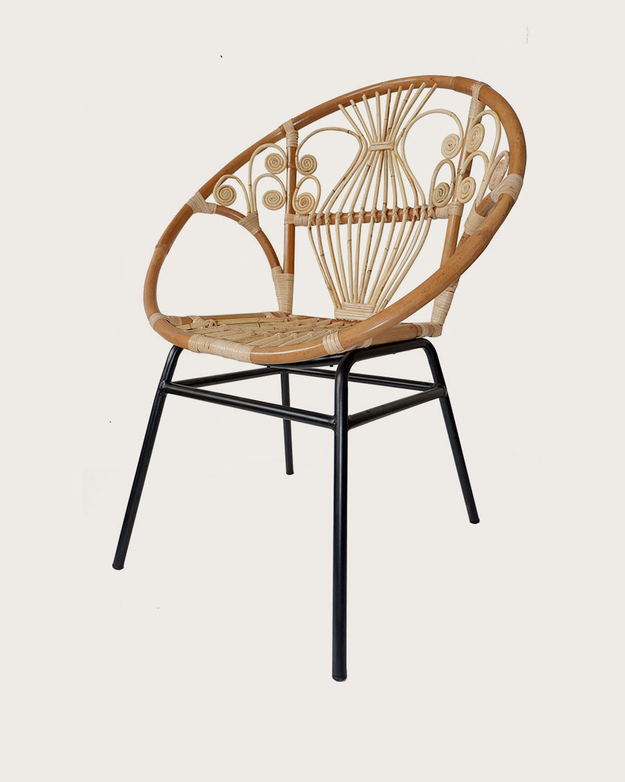 Timea - Vintage-Rattanstuhl mit Metallbeinen