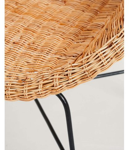 Safaro - Woven rattan chairs with black metal legs