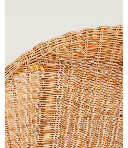 Safaro - Woven rattan chairs with black metal legs