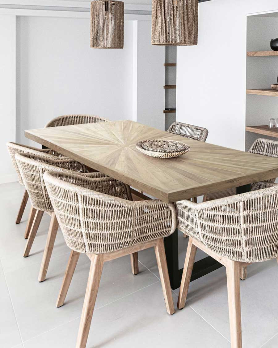 Sun - Solid teak dining...