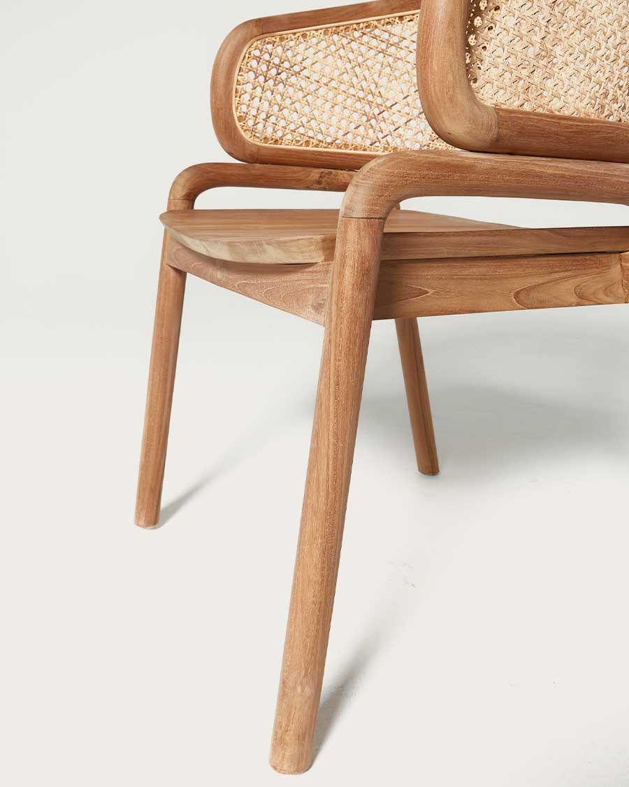 Moon - Chair in solid teak and rattan caning