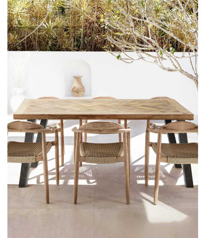 Kendari - Solid teak dining table with chevron pattern L170 cm, 8 people.