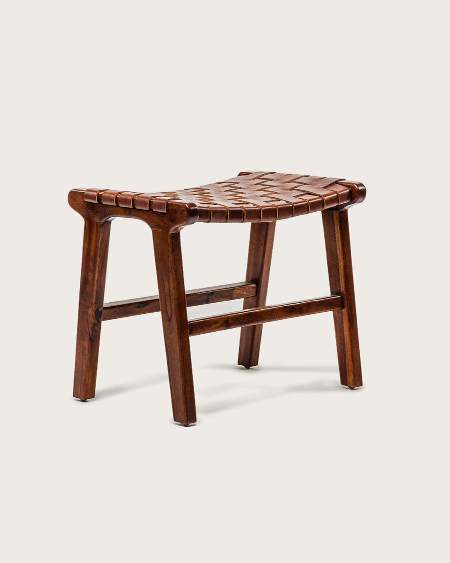 Taka - Kleiner Hocker aus massivem Teakholz und gewebtem braunem Leder