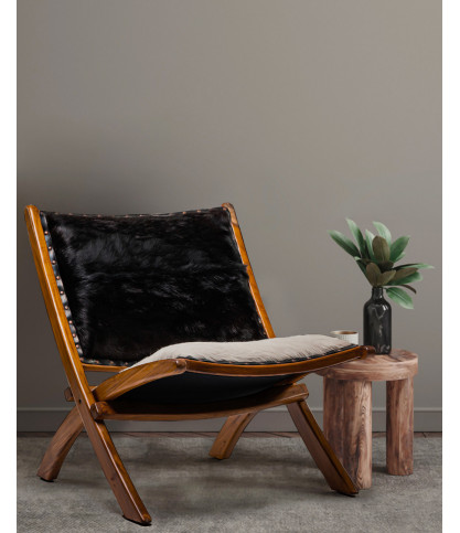 Leela - Sillón de teca maciza y piel de cabra