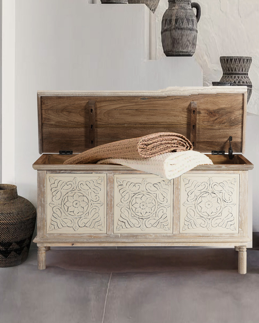 Mala - Storage chest in...