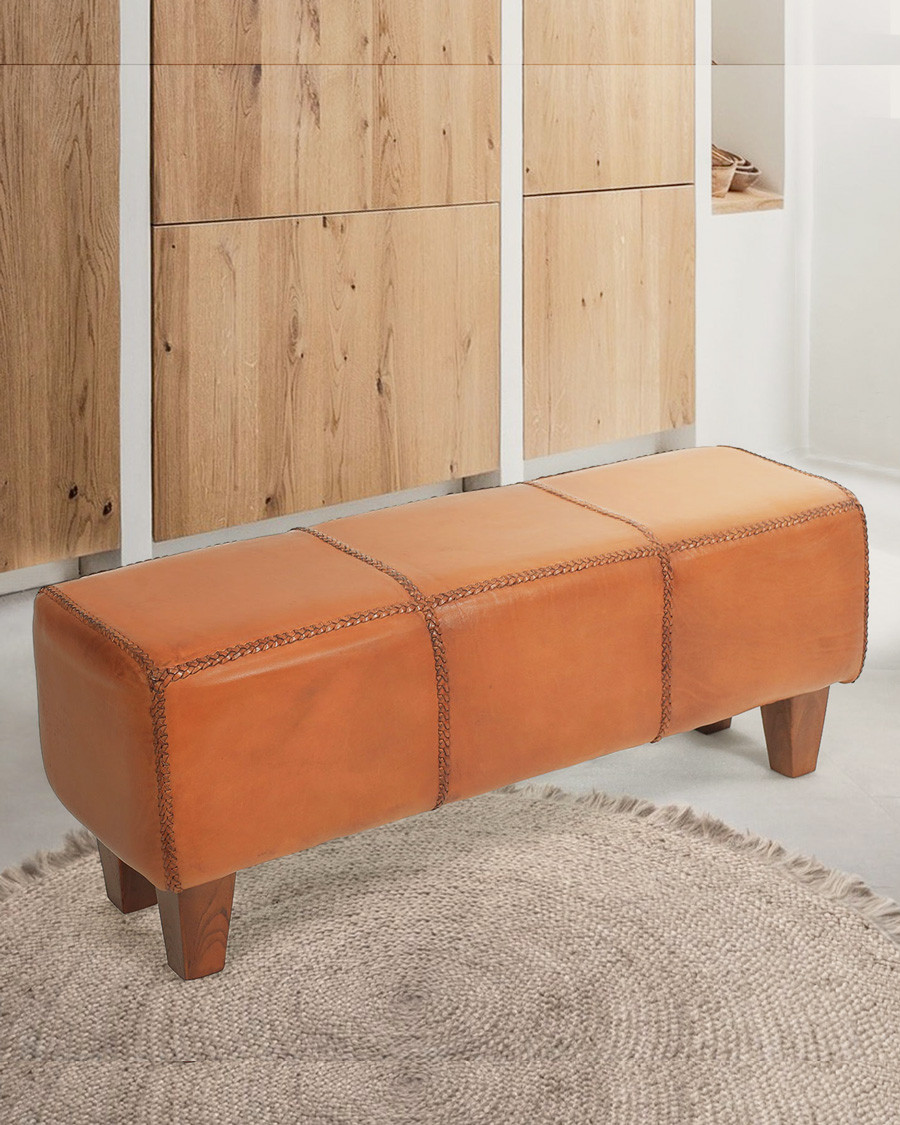 Tula - Upholstered bench in solid teak and brown leather