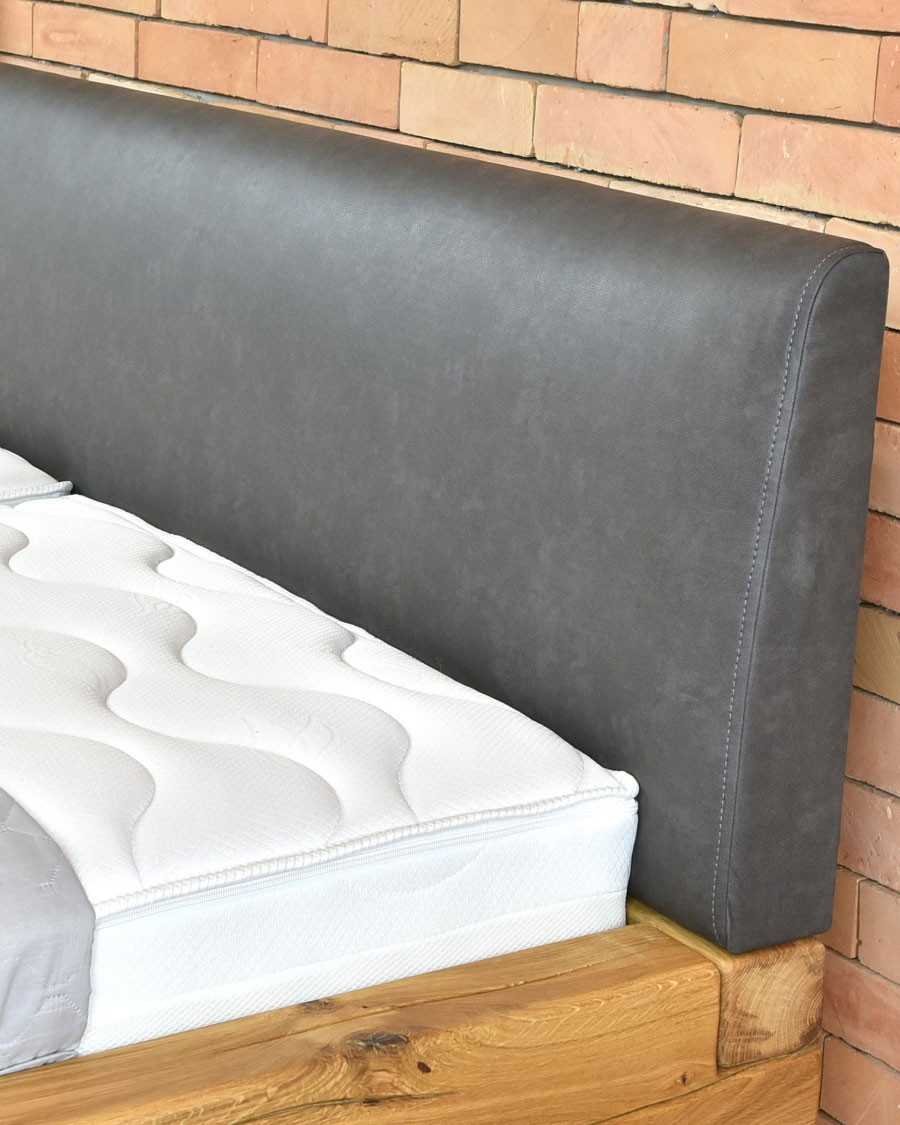 Bakara - Lit poutre en bois massif d'épicéa et métal noir 160 cm