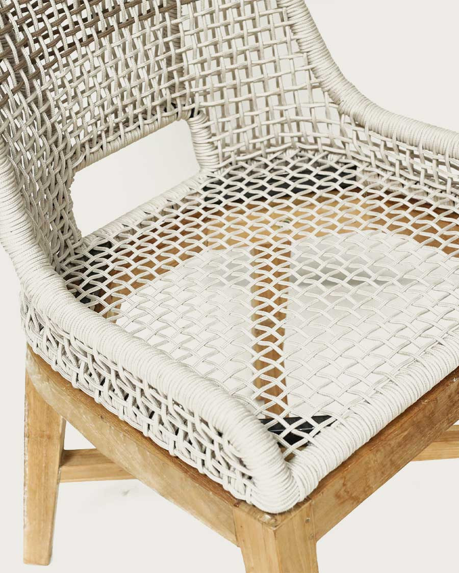 Kos - High-backed chair in solid teak and beige natural rope