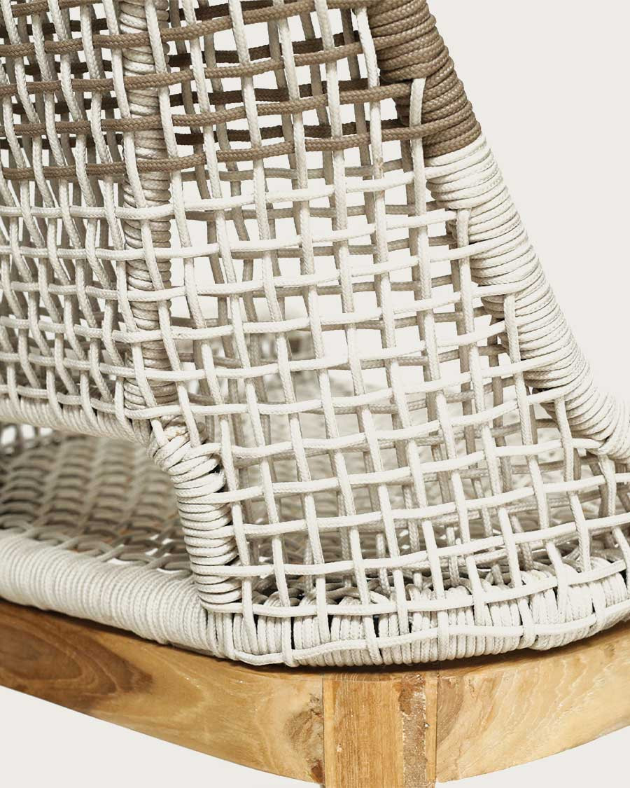 Kos - High-backed chair in solid teak and beige natural rope