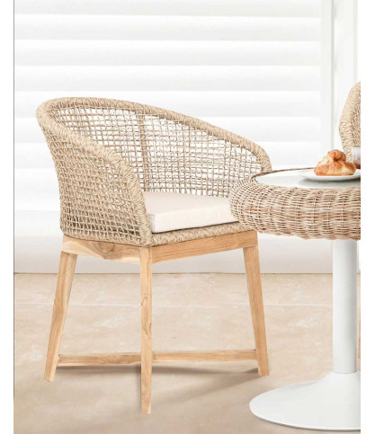 Kea - Sedia con schienale arrotondato in teak massello e corda naturale beige