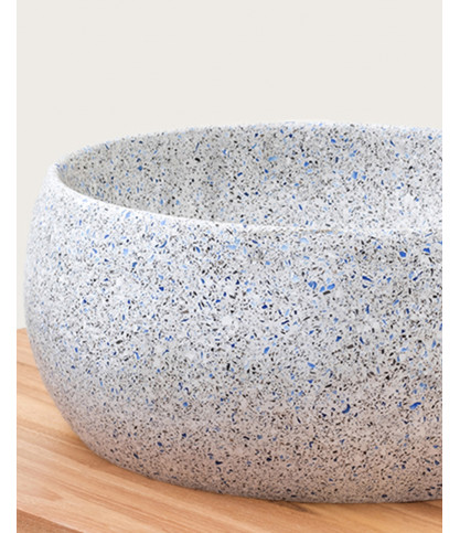 Lava - Hochwertiges weißes Terrazzo Marmorwaschbecken mit grauen und blauen Akzenten