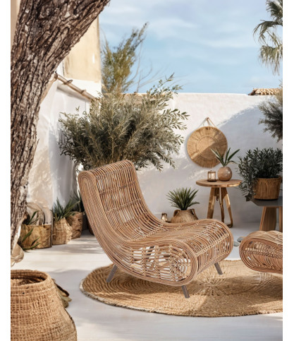 Mandiri - Lage ronde fauteuil van gevlochten rotan