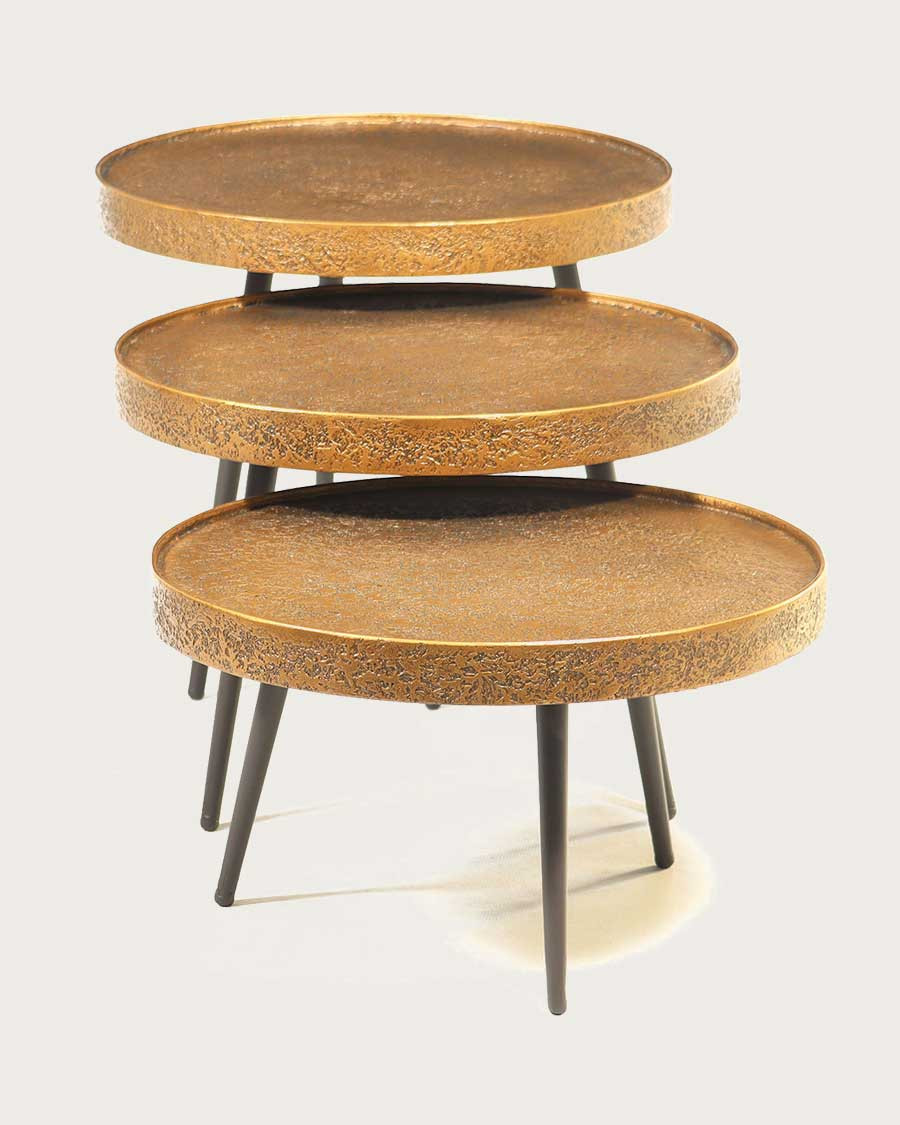 Astrid - Round nesting coffee table in gold metal