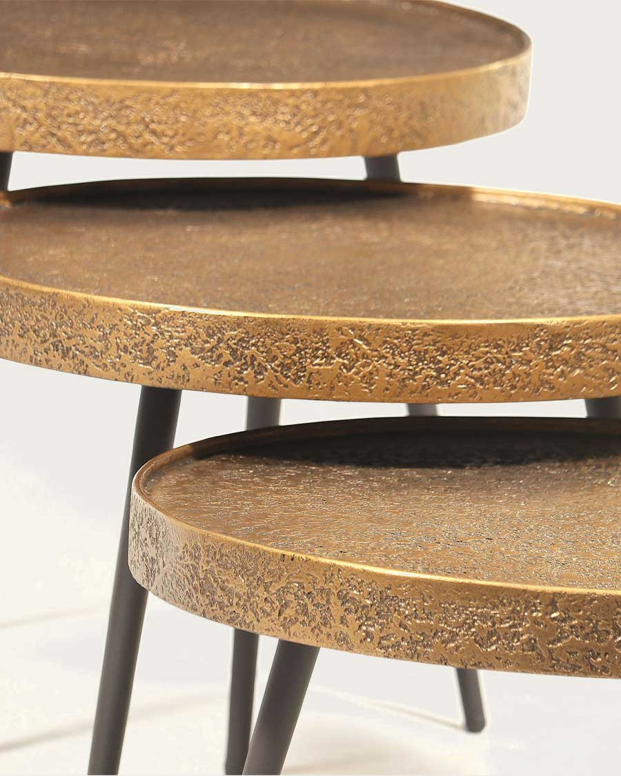 Astrid - Table basse ronde gigogne en métal doré