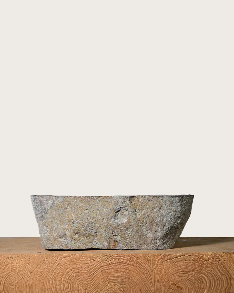 Aima - Black river stone basin
