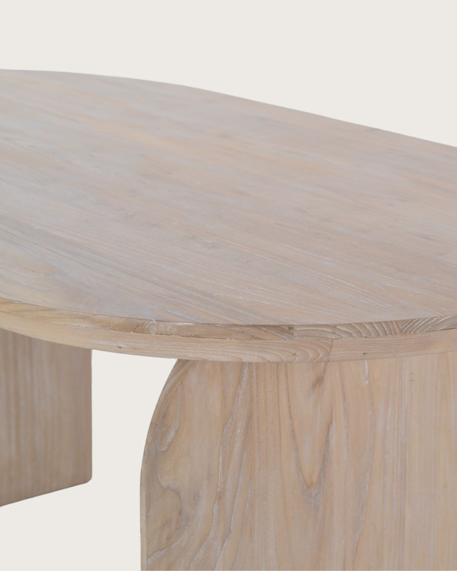 Véga - Table repas ovale en bois massif
