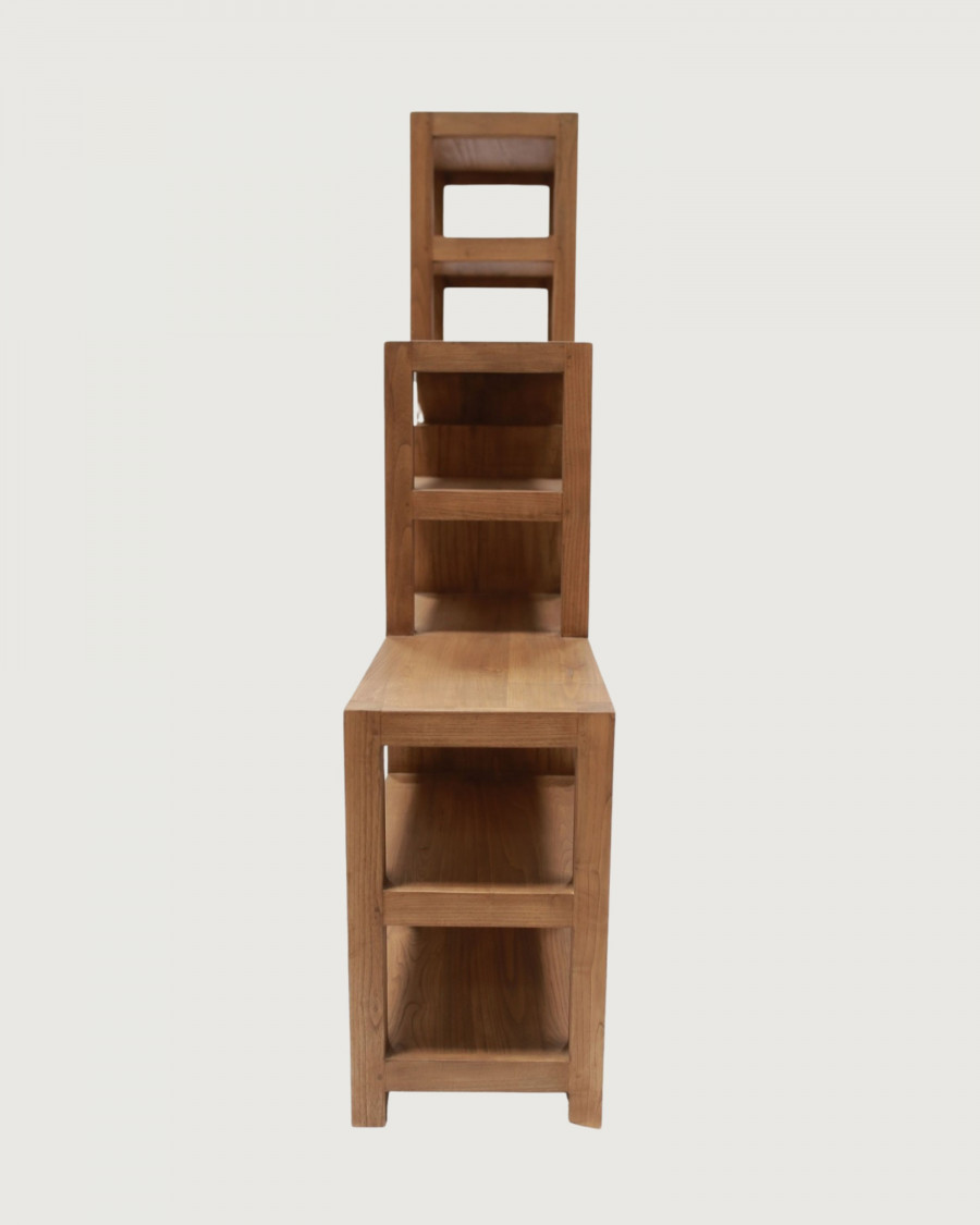 Aiko - Estantería escalonada de madera maciza
