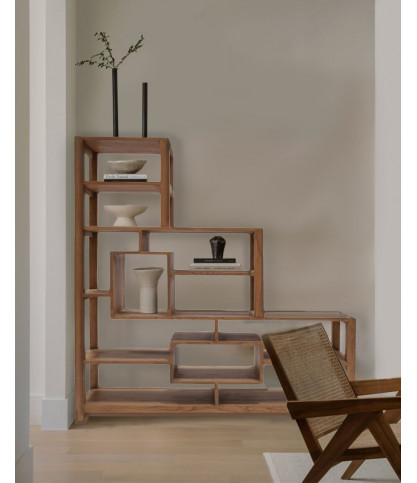 Aiko - Estantería escalonada de madera maciza