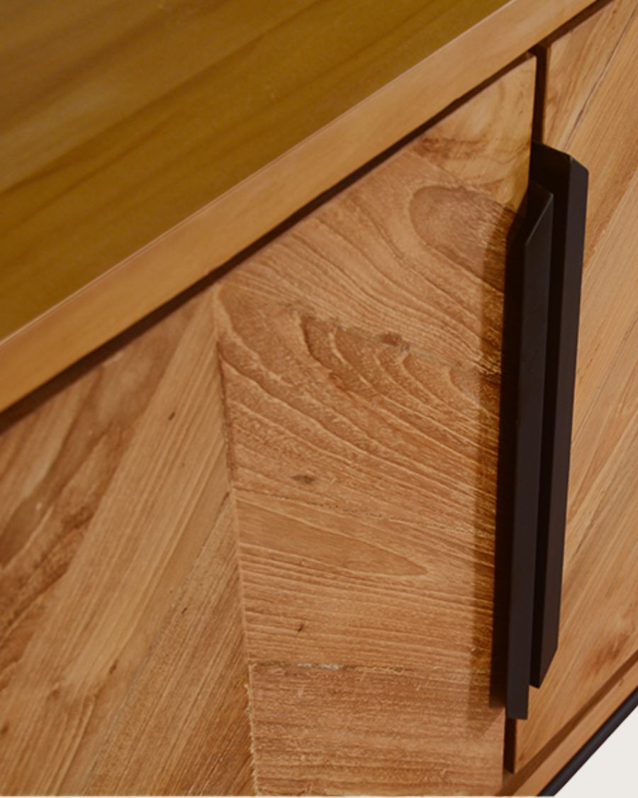 Kappa - Groot, laag dressoir van gerecycled teakhout met chevronpatroon en metalen details, 180 cm