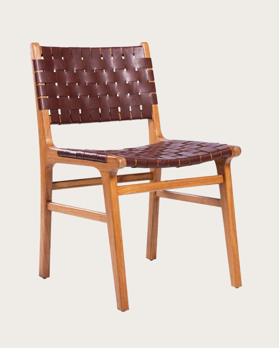 Forma - Solid teak and woven leather chair
