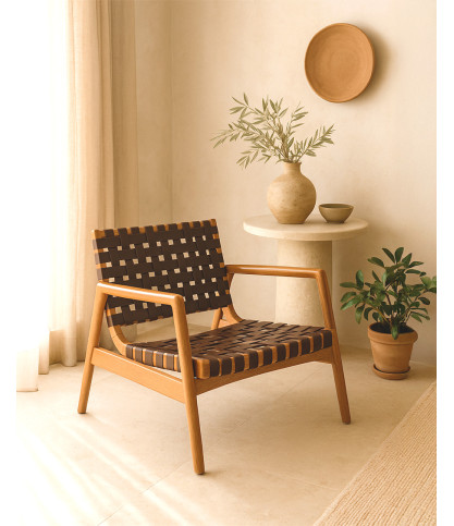 Armchair in solid teak wood and braided leather