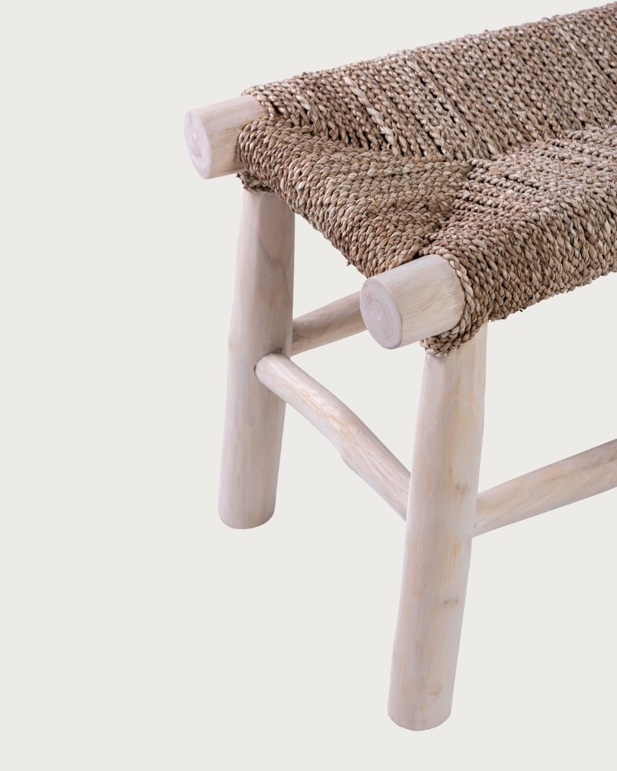 Matra - Panchina realizzata con rami di teak e giacinto d'acqua.