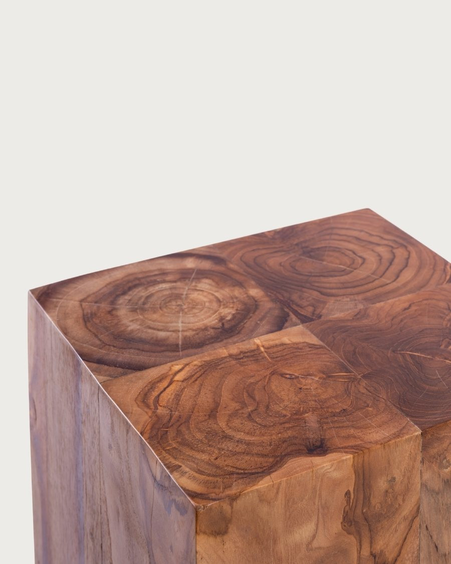 Moku – Hocker aus massivem Teakholz