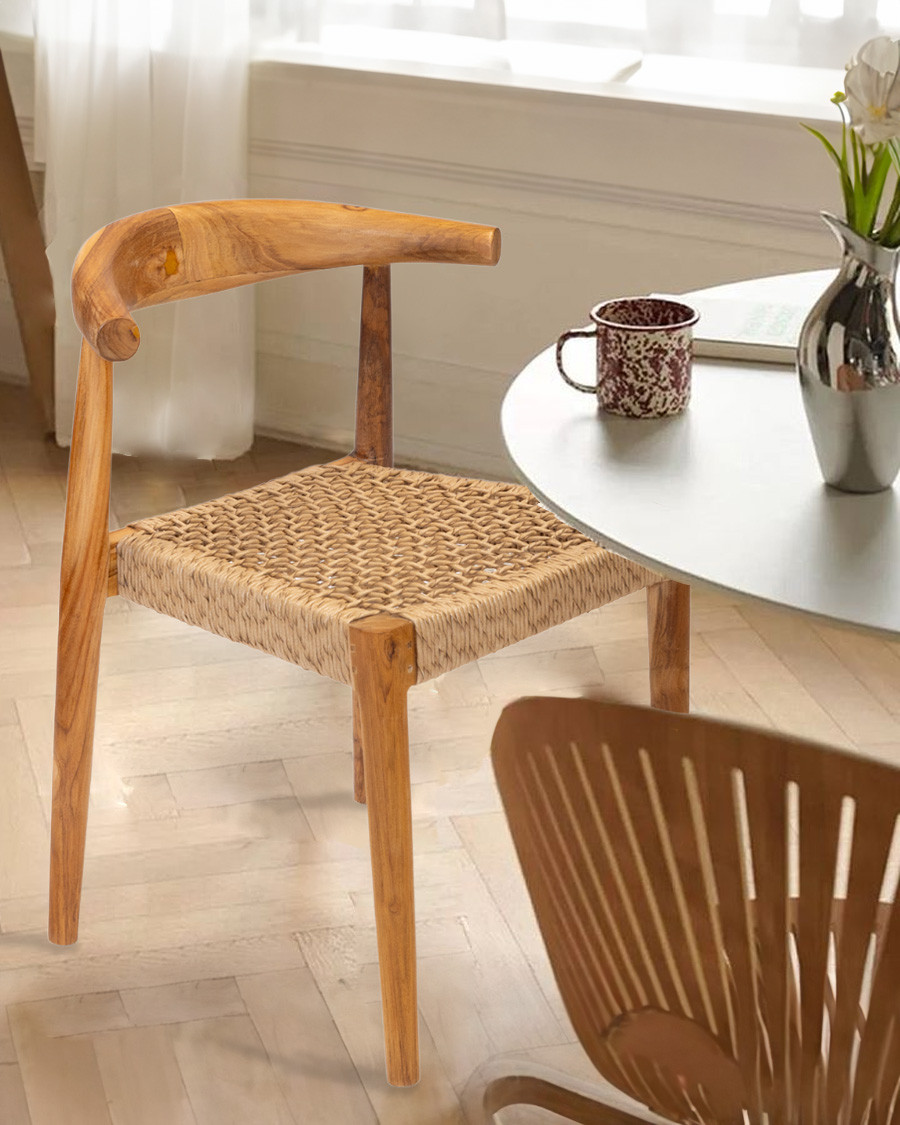Soa - Chaise en teck massif...