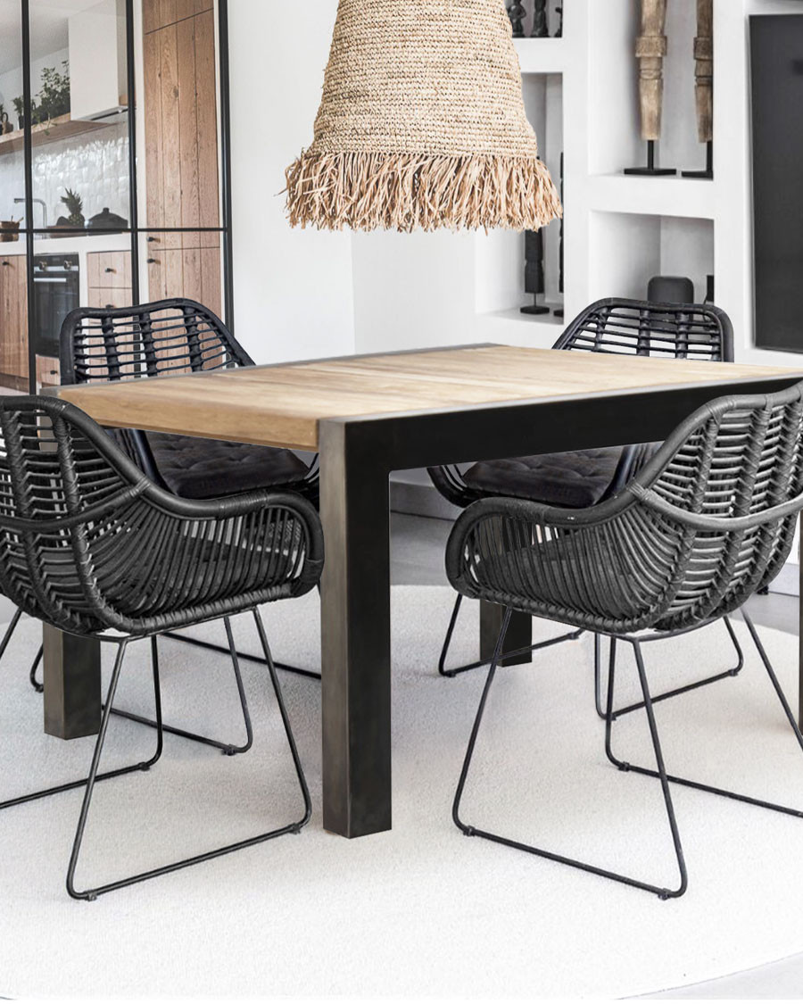 Arche - Square dining table...
