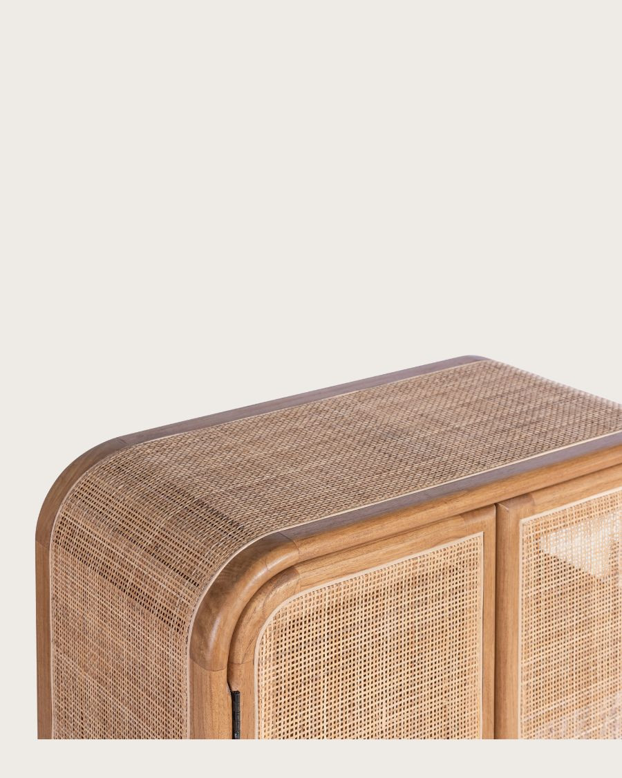 Tiraya - Klein opbergkastje gemaakt van Mindi-hout en natuurlijk rotan.