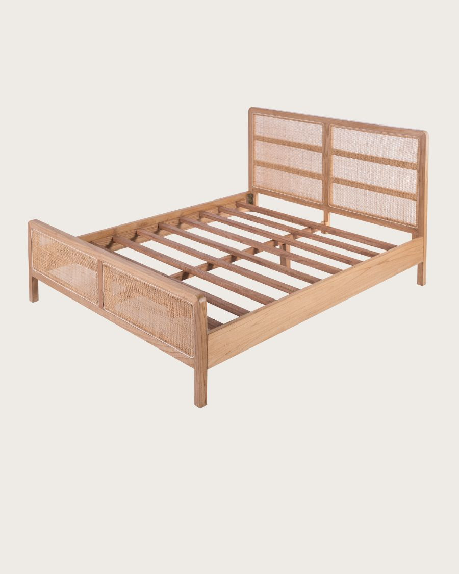 Tiraya - Bed gemaakt van massief mindihout en rotan