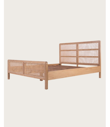 Tiraya - Cama hecha de madera maciza de mindi y ratán