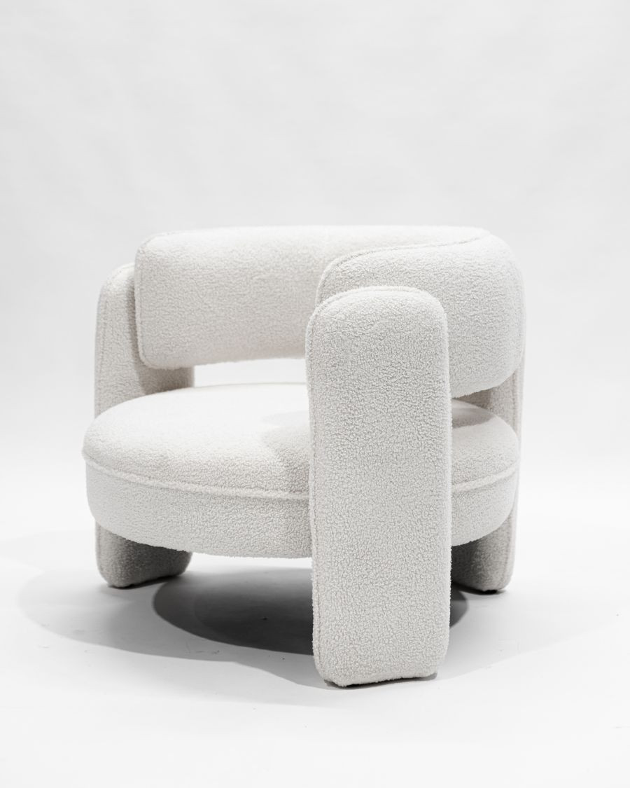 Aéla - Fauteuil cocooning en tissu bouclettes beige