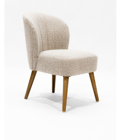 Perla - Chaise de repas en tissu beige au design incurvé