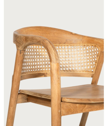 Vara: Teakhouten en rotan stoel