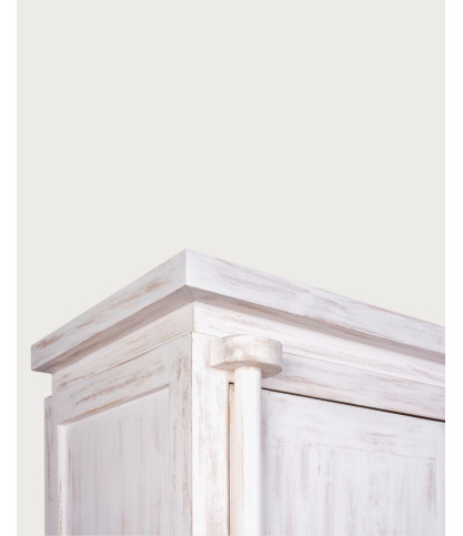 Shanghai - Armoire patinée blanche en bois massif de mindi