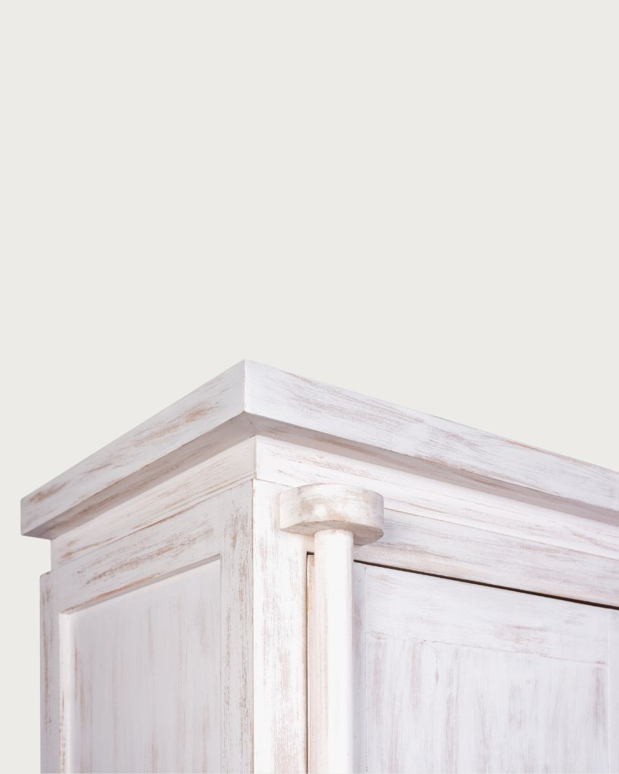 Shanghai White - Armoire patinée blanche en bois massif de mindi