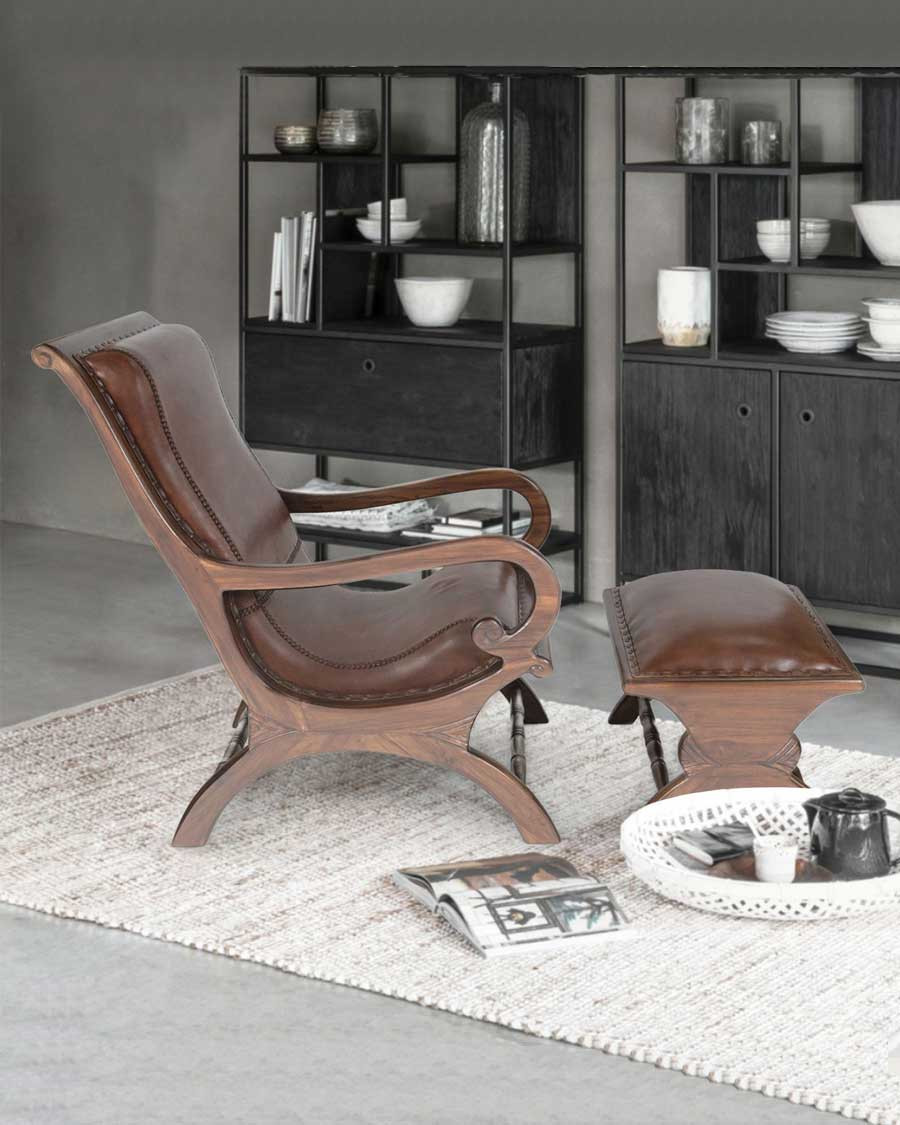 Lazy - Kolonialsessel mit Fußstütze aus Teakholz und braunem Leder