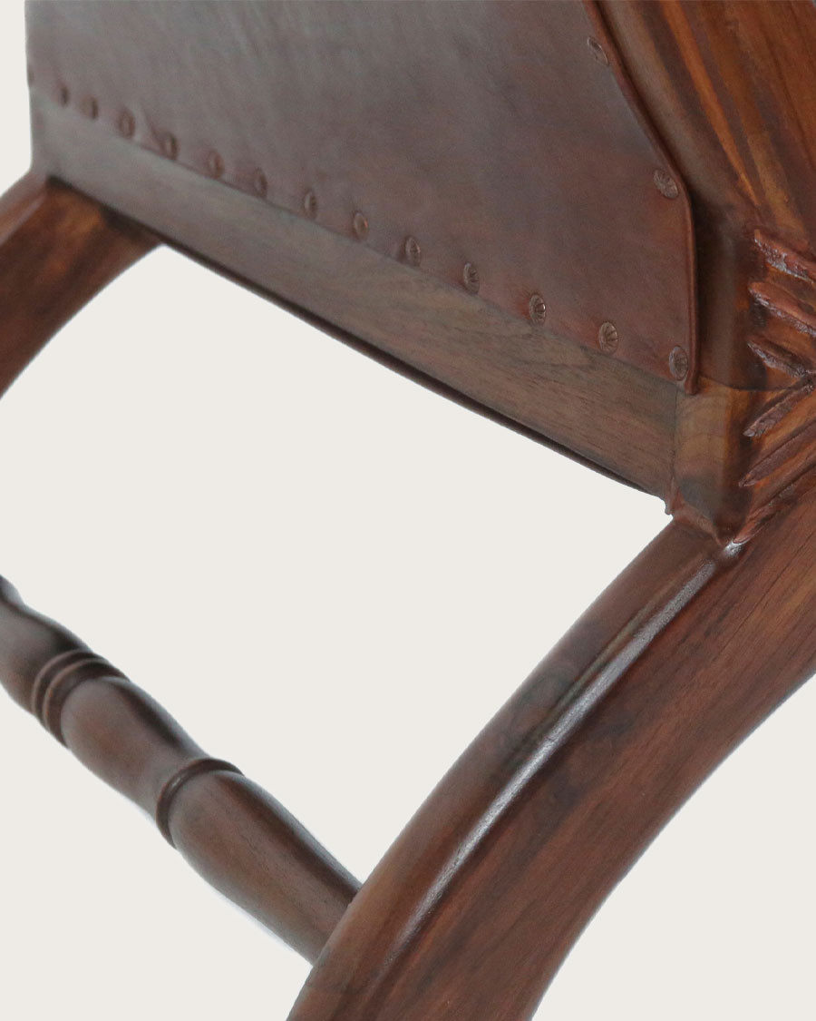 Lazy - Colonial armchair with footrest in teak and brown leather